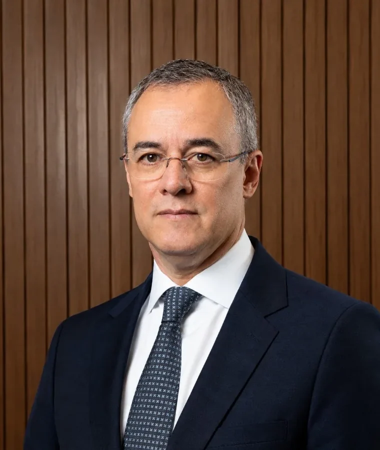 Dr. Luciano D'Ávila